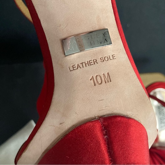 Badgley Mischka “Randee” Red Satin Stiletto Heel Shoe - Picture 8 of 9